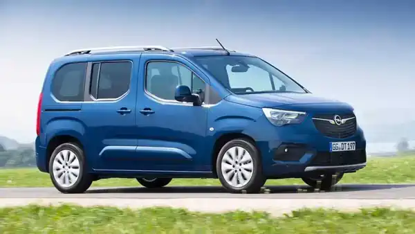 Descargar Manual de Propietario OPEL Combo 2019 en Español PDF Gratis