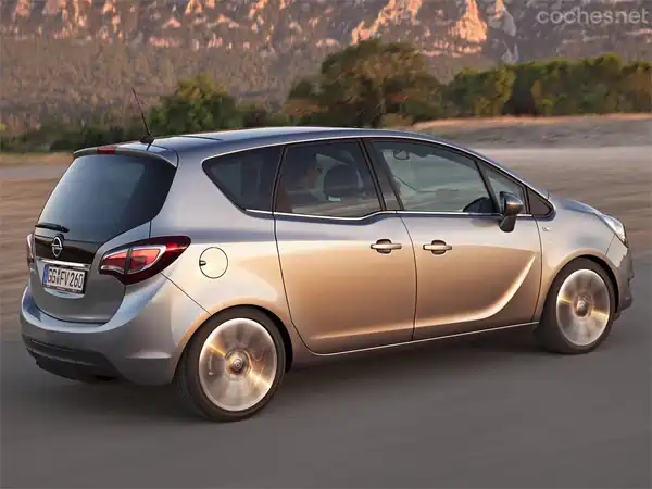 Descargar Manual de Propietario OPEL Meriva 2013 en Español PDF Gratis
