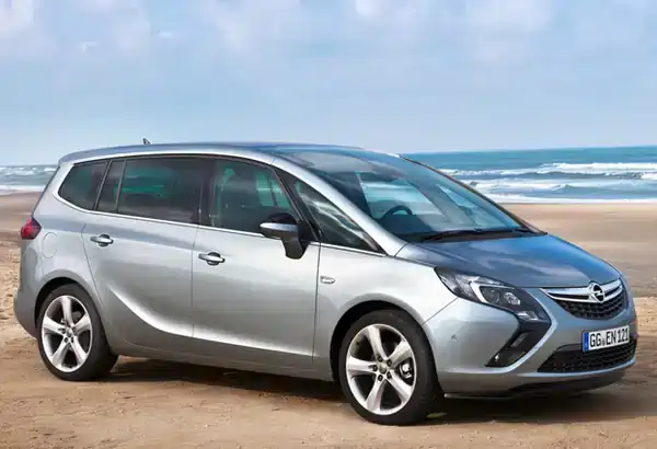 Descargar Manual de Propietario OPEL Zafira 2012 en Español PDF Gratis