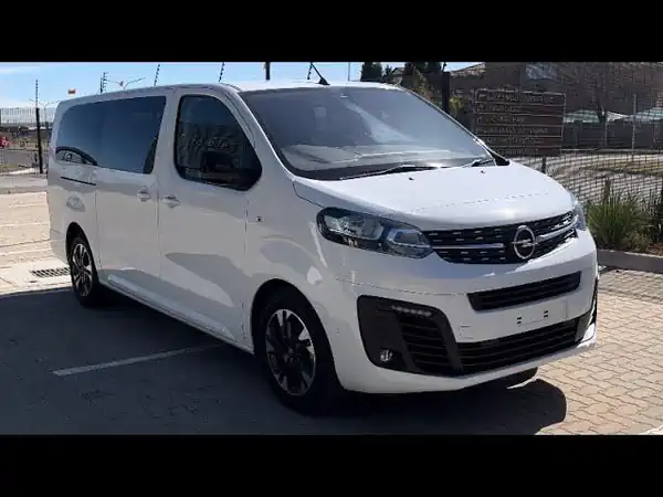 Descargar Manual de Propietario OPEL Zafira Life 2023 en Español PDF Gratis