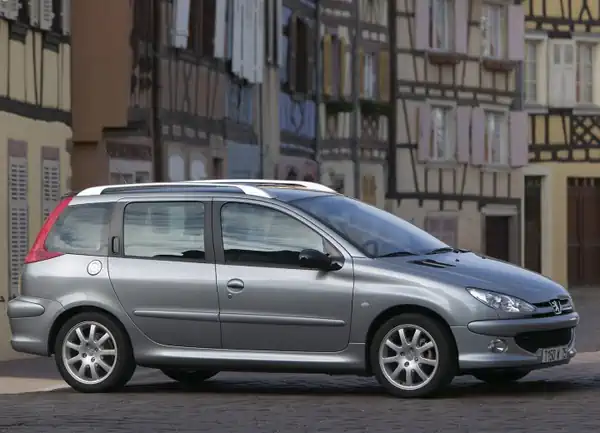 Descargar Manual de Propietario PEUGEOT 206 SW Dag 2004