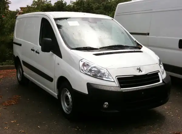 Descargar Manual de Propietario PEUGEOT Expert VU 2012