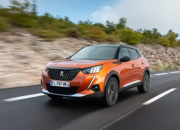 Descargar Manual de Propietario PEUGEOT 2008 2021 en Español PDF Gratis