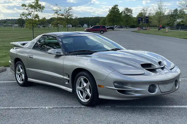 Descargar Manual de Propietario PONTIAC Firebird 2001