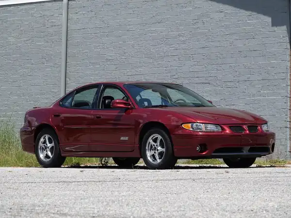 Descargar Manual de Propietario PONTIAC Grand Prix 2000