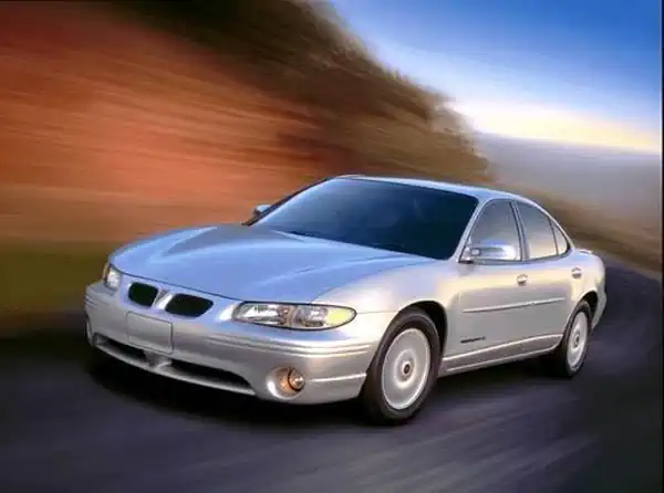 Descargar Manual de Propietario PONTIAC Grand Prix 2002