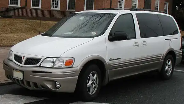 Descargar Manual de Propietario PONTIAC Montana Sv6 2001