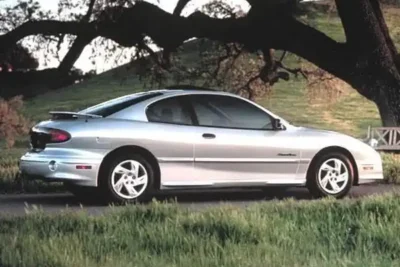 Descargar Manual de Propietario PONTIAC Sunfire 2002