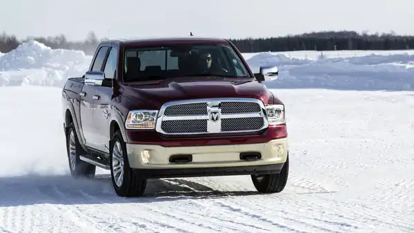 Descargar Manual de Propietario RAM 1500 2014