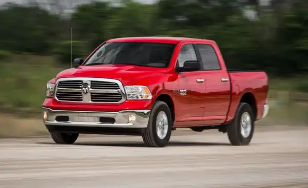 Descargar Manual de Propietario RAM 1500 2015