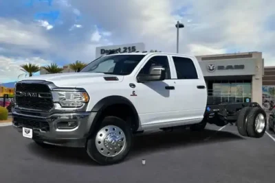 Descargar Manual de Propietario RAM 5500 Chassis Cab 2011