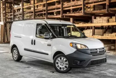 Descargar Manual de Propietario RAM ProMaster City 2015