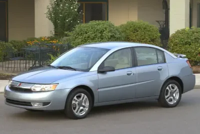 Descargar Manual de Propietario SATURN Ion 2004