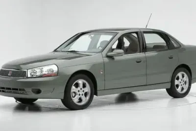 Descargar Manual de Propietario SATURN L Series 2004