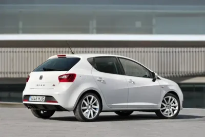Descargar Manual de Propietario SEAT Ibiza SC 2012