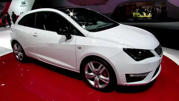Descargar Manual de Propietario SEAT Ibiza SC 2014