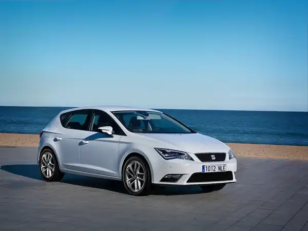 Descargar Manual de Propietario SEAT Leon 5D 2012