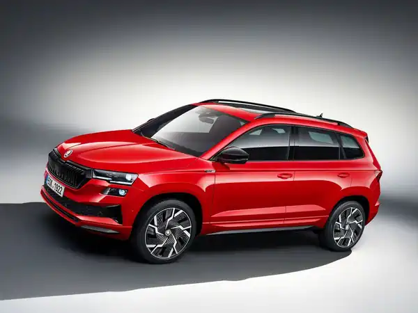 Descargar Manual de Propietario SKODA Karoq 2021 en Español PDF Gratis