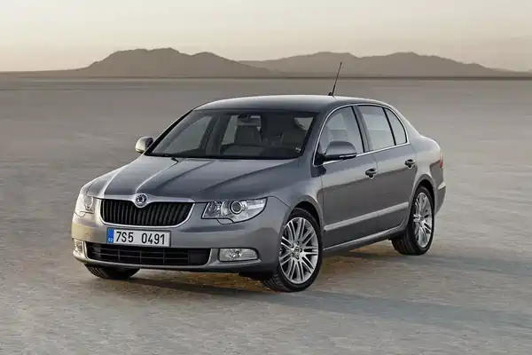 Descargar Manual de Propietario SKODA Superb 2009