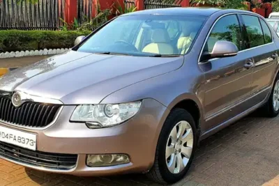 Descargar Manual de Propietario SKODA Superb 2011