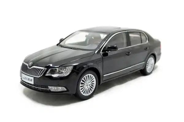 Descargar Manual de Propietario SKODA Superb 2013