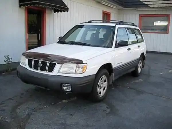 Descargar Manual de Propietario SUBARU Forester 2001