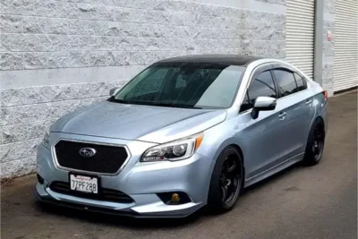 Descargar Manual de Propietario SUBARU Legacy 2017