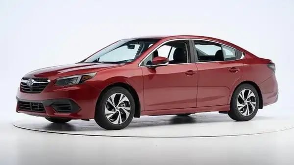 Descargar Manual de Propietario SUBARU Legacy 2020