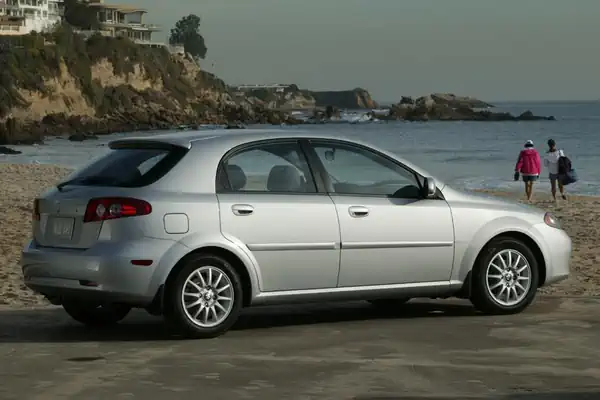 Descargar Manual de Propietario SUZUKI Reno 2008
