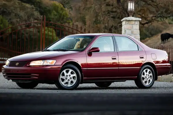 Descargar Manual de Propietario TOYOTA Camry 1999