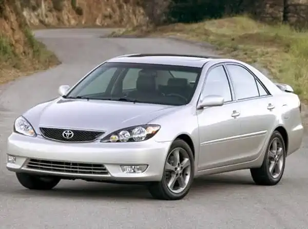 Descargar Manual de Propietario TOYOTA Camry 2006