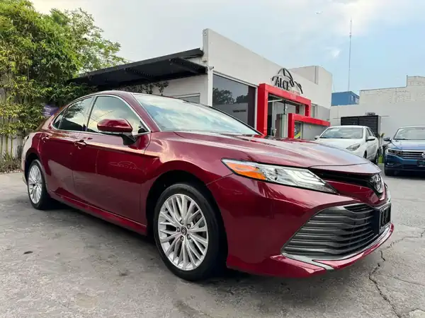 Descargar Manual de Propietario TOYOTA Camry Hibrido 2020