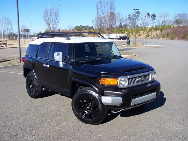 Descargar Manual de Propietario TOYOTA FJ Crucero 2014
