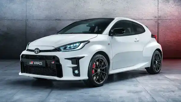 Descargar Manual de Propietario TOYOTA Gr Yaris 2020 en Español PDF Gratis