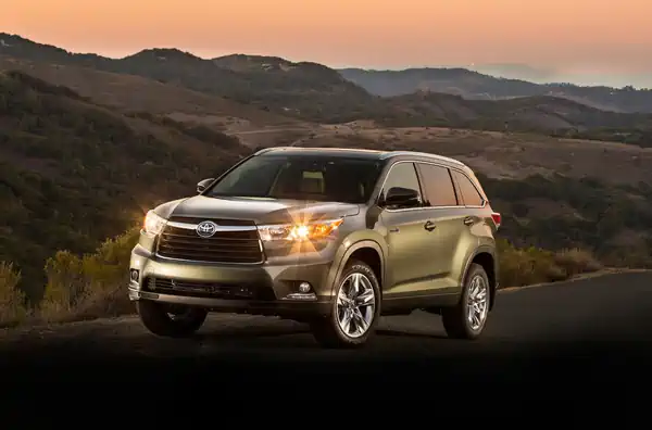 Descargar Manual de Propietario TOYOTA Highlander Hibrido 2015