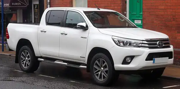 Descargar Manual de Propietario TOYOTA Hilux 2016 en Español PDF Gratis