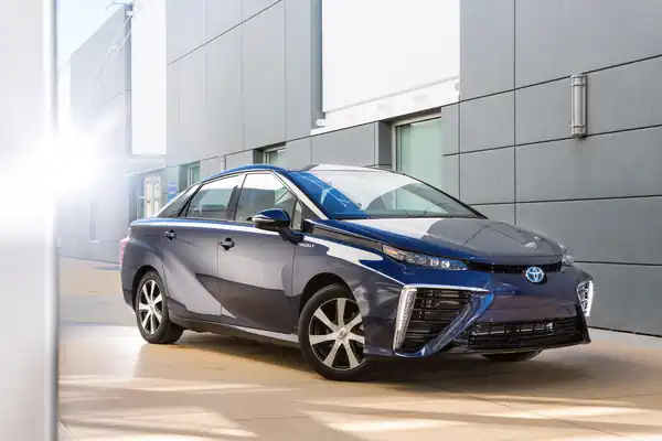 Descargar Manual de Propietario TOYOTA Mirai 2020