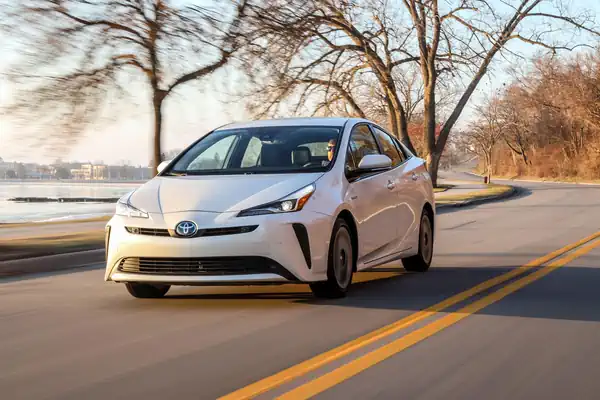 Descargar Manual de Propietario TOYOTA Prius 2020