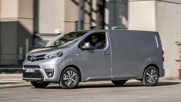 Descargar Manual de Propietario TOYOTA Proace Ev 2021 en Español PDF Gratis