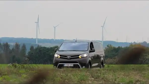 Descargar Manual de Propietario TOYOTA Proace Verso 2018 en Español PDF Gratis