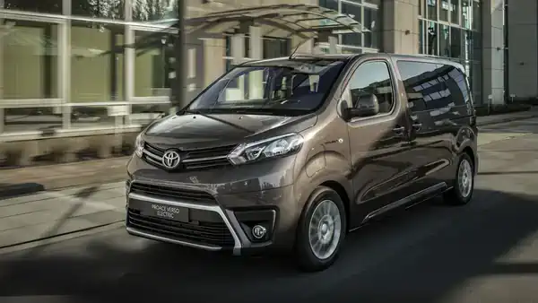 Descargar Manual de Propietario TOYOTA Proace Verso 2021 en Español PDF Gratis