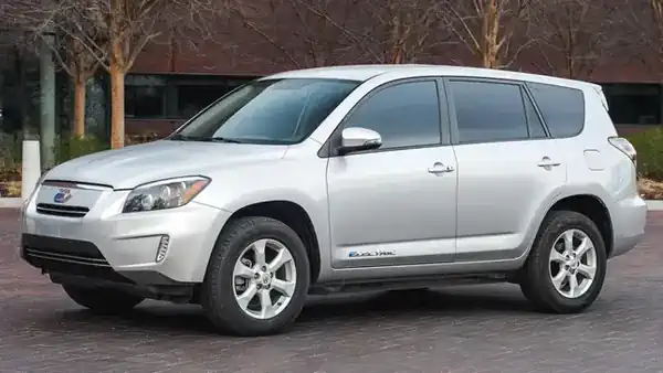 Descargar Manual de Propietario TOYOTA RAV4 EV 2014