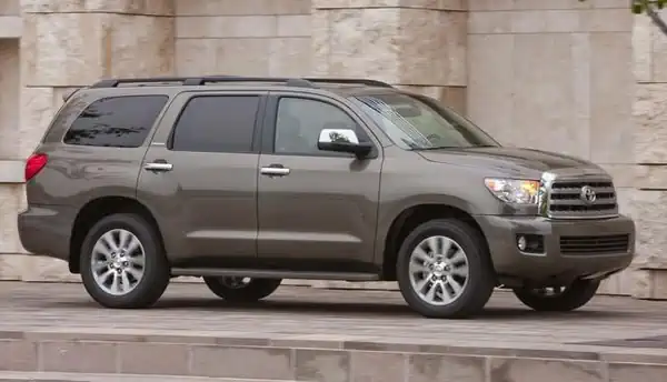 Descargar Manual de Propietario TOYOTA Sequoia 2015
