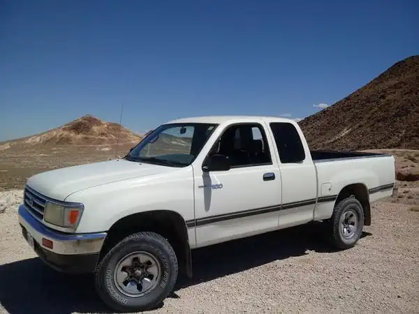 Descargar Manual de Propietario TOYOTA T100 1996