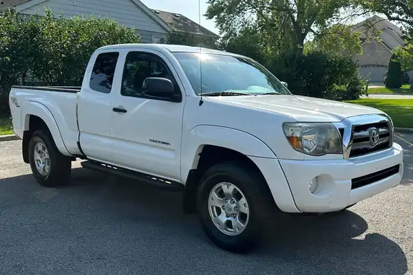 Descargar Manual de Propietario TOYOTA Tacoma 2010
