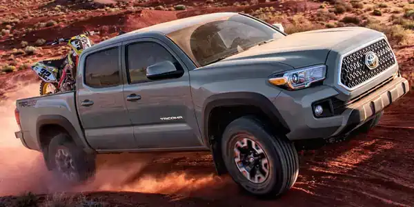 Descargar Manual de Propietario TOYOTA Tacoma 2018 en Español PDF Gratis