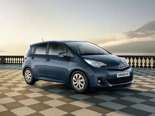 Descargar Manual de Propietario TOYOTA Verso S 2013