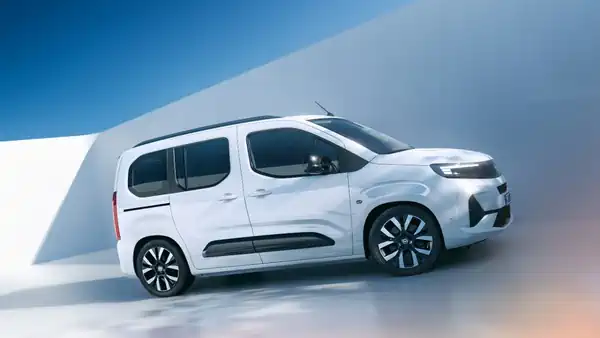 Descargar Manual de Propietario VAUXHALL Combo E 2020
