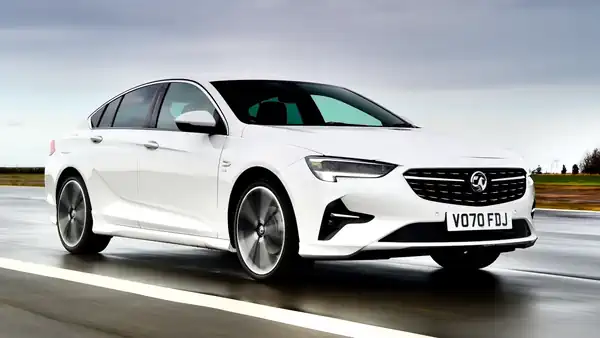 Descargar Manual de Propietario VAUXHALL Insignia 2020