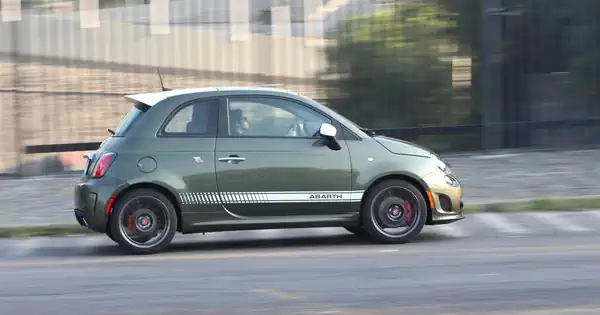 Descargar Manual de Propietario Abarth 500 2019